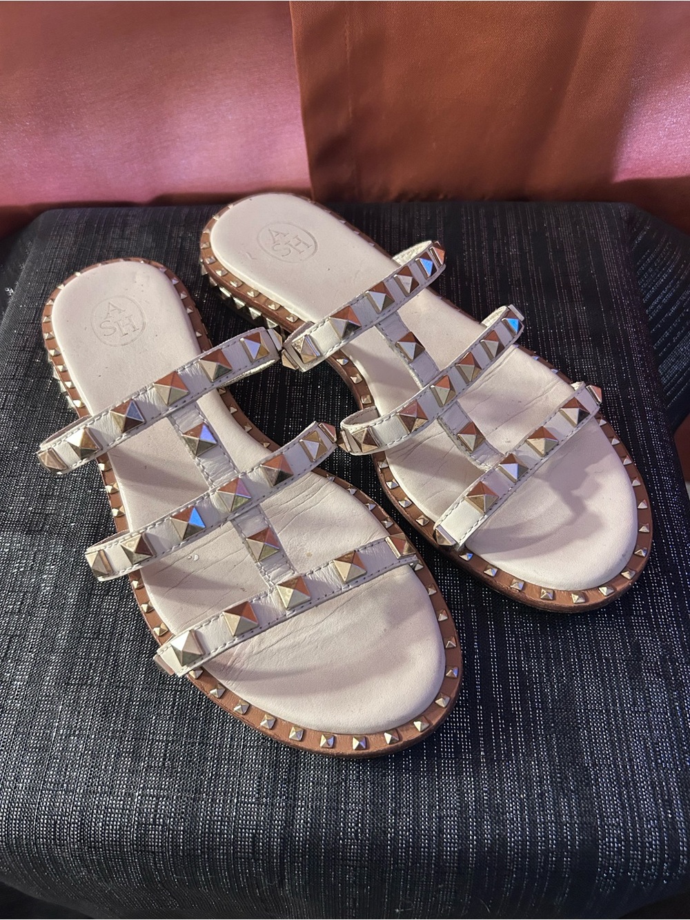 Ash ‘Pop’ White Leather Gold Pyramid-Stud Triple-Strap Slide Sandals